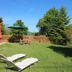 Casa Clorofilla Con Giardino Privato Tra Ad Assisi E Gubbio Valfabbrica