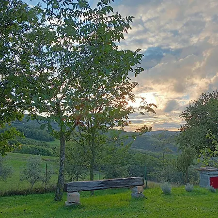 Casa Clorofilla Con Giardino Privato Tra Ad Assisi E Gubbio * Valfabbrica